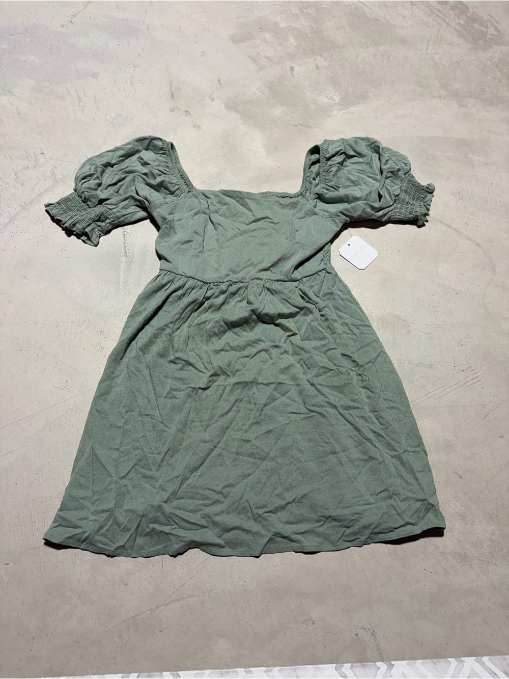 Altar’d state  Puff-Sleeve Dress in Sage Green NWT MSRP$72 small